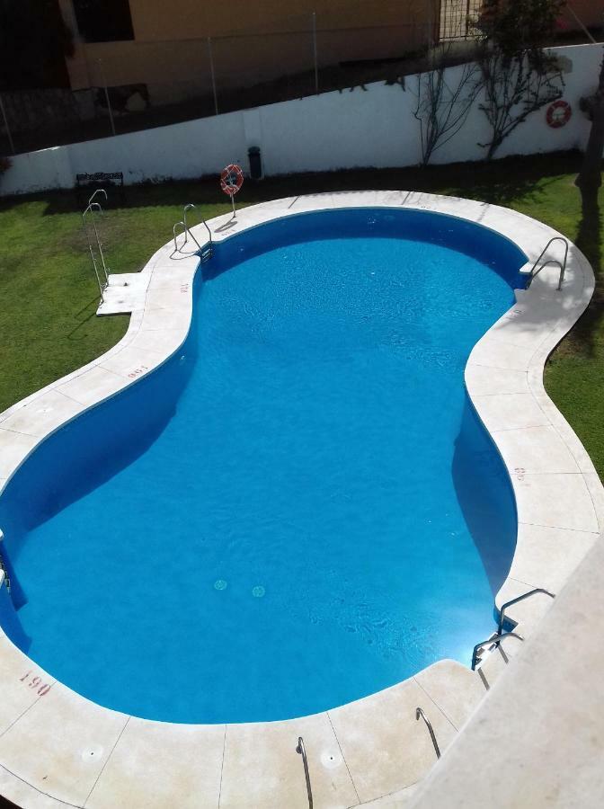 Urbanizacion Galera Sun Apartment Естепона Екстериор снимка