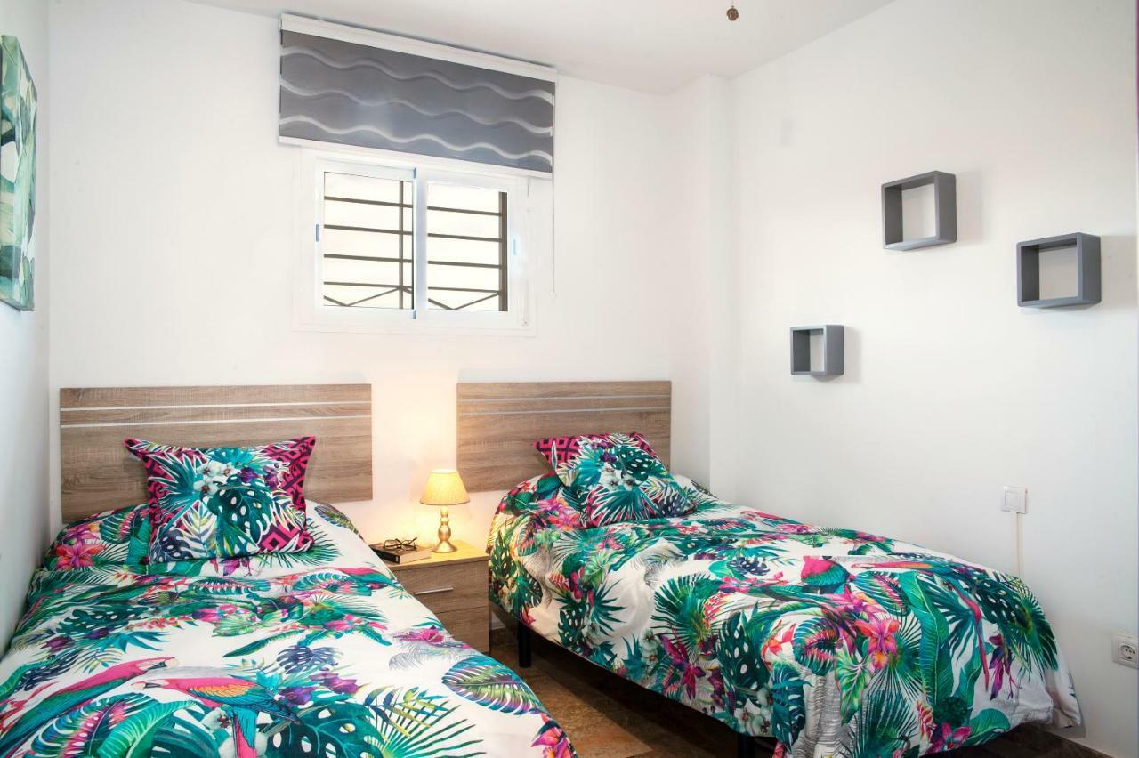 Urbanizacion Galera Sun Apartment Естепона Екстериор снимка